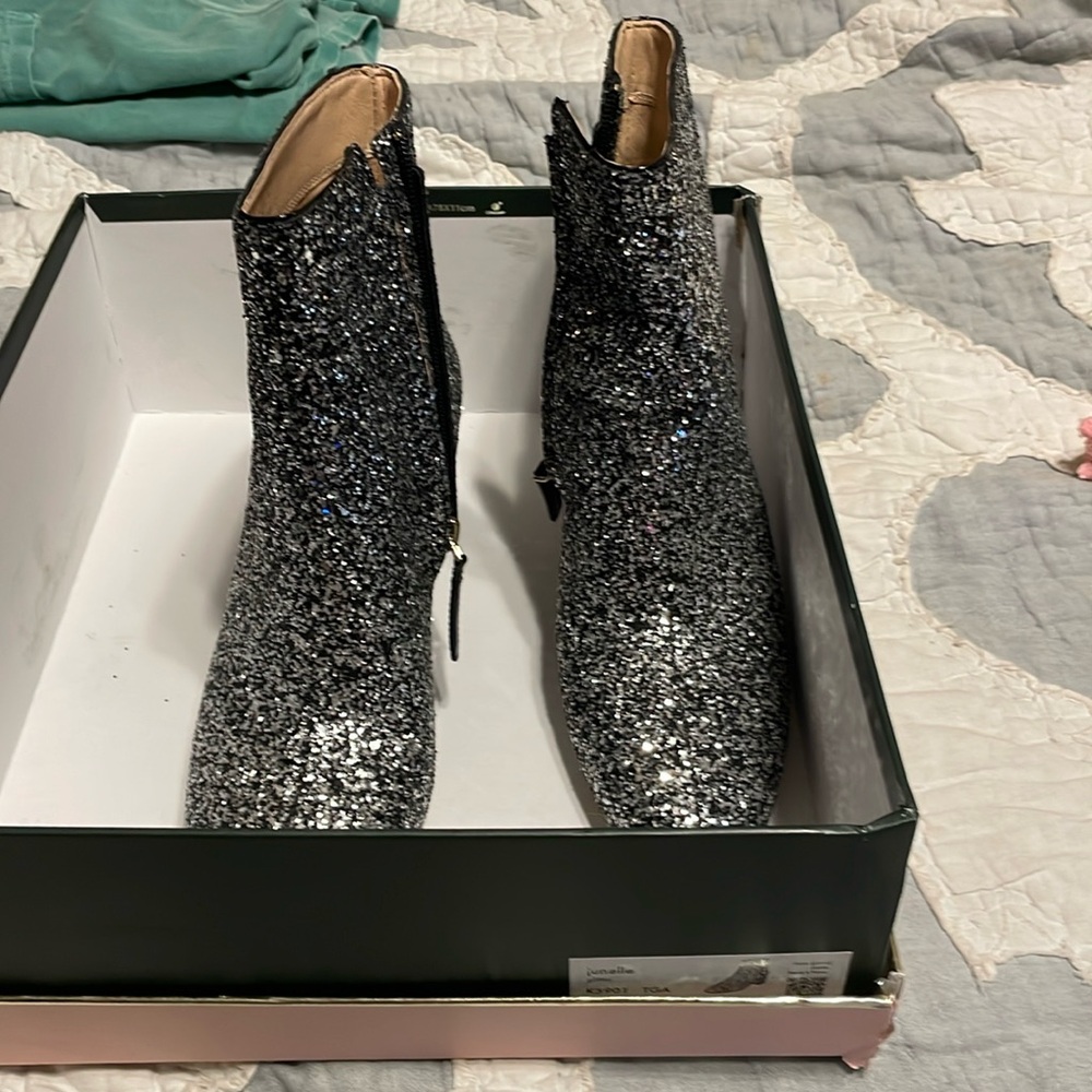 Brand new in box Kate spade booties. Sold out online.